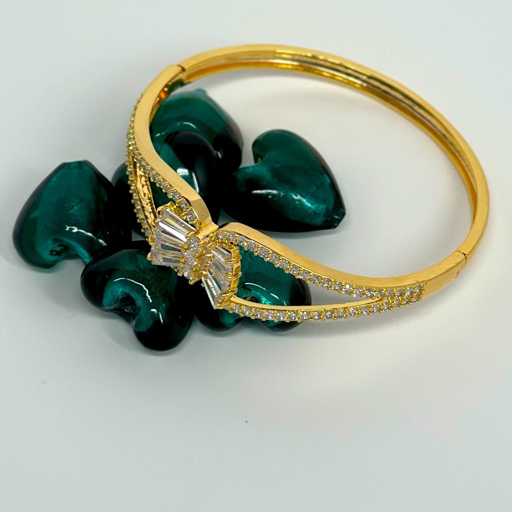 *NEW* Golden Ribbon Bracelet